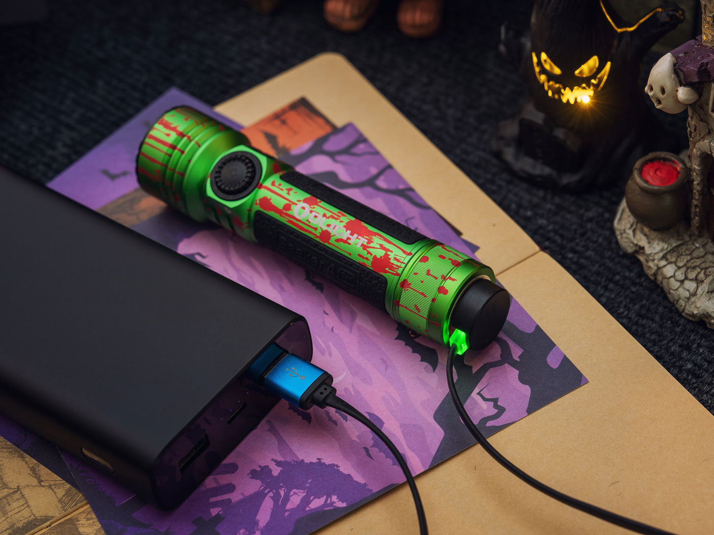 Olight Seeker 4 Pro Zombie green zaklamp