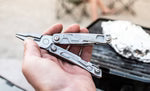 Leatherman Rev multitool